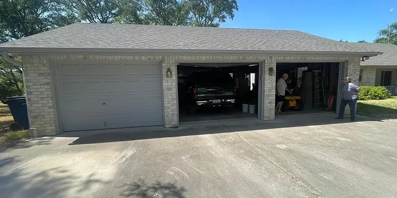 Garage Door Repair Lakeway - Genesis Garage Door